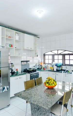 Casa para alugar com 160m², 3 quartos e 2 vagasCozinha