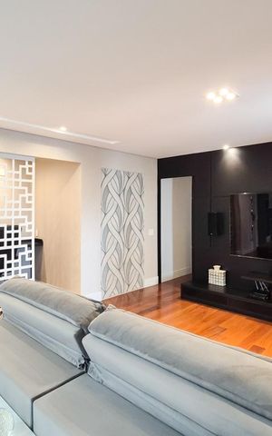 Apartamento à venda com 155m², 3 quartos e 3 vagas Apartamento à venda com 155m², 3 quartos e 3 vagasSala