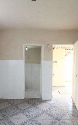 Casa para alugar com 50m², 1 quarto e 2 vagas
