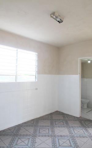 Casa para alugar com 50m², 1 quarto e 2 vagas