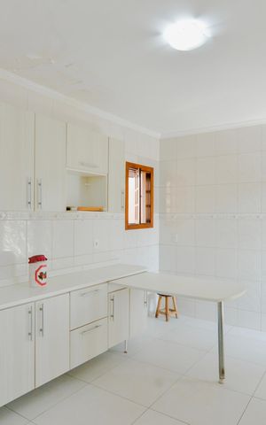 Casa para alugar com 74m², 2 quartos e 2 vagasCozinha