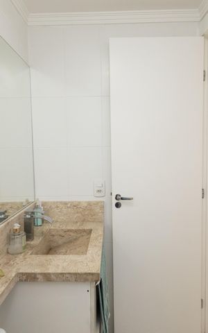 Apartamento à venda com 55m², 2 quartos e 1 vaga Apartamento à venda com 55m², 2 quartos e 1 vagaBanheiro Social
