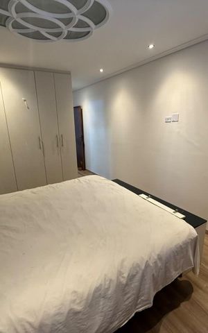 Casa à venda com 250m², 4 quartos e 5 vagas Casa à venda com 250m², 4 quartos e 5 vagasQuarto 1