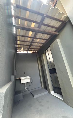 Casa para alugar com 70m², 2 quartos e sem vaga Casa para alugar com 70m², 2 quartos e sem vagaÁrea de serviço