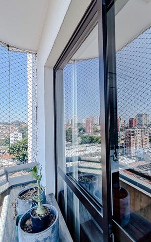 Apartamento à venda com 172m², 3 quartos e 2 vagasVaranda