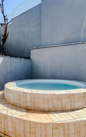 Apartamento à venda com 172m², 3 quartos e 2 vagasÁrea comum - Piscina