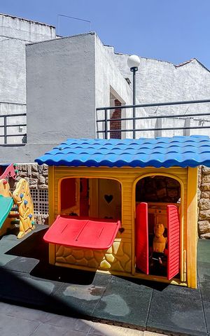 Apartamento à venda com 172m², 3 quartos e 2 vagasÁrea comum - Playground