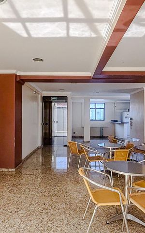 Apartamento à venda com 172m², 3 quartos e 2 vagasÁrea comum - Salão de festas