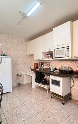 Casa para alugar com 154m², 3 quartos e sem vaga Casa para alugar com 154m², 3 quartos e sem vagaCozinha
