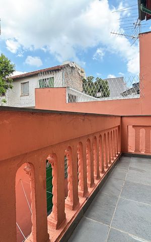 Casa para alugar com 154m², 3 quartos e sem vaga Casa para alugar com 154m², 3 quartos e sem vagaVaranda