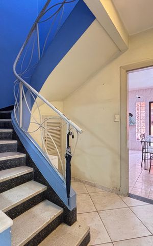 Casa para alugar com 154m², 3 quartos e sem vaga Casa para alugar com 154m², 3 quartos e sem vagaSala