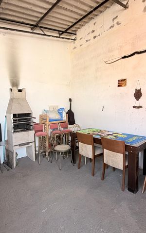 Casa de condomínio à venda com 124m², 2 quartos e 2 vagasChurrasqueira