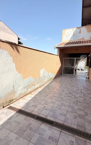 Casa de condomínio à venda com 124m², 2 quartos e 2 vagasQuintal