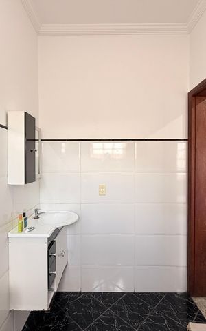 Casa de condomínio à venda com 124m², 2 quartos e 2 vagasBanheiro da Suíte