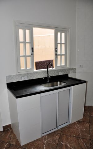 Casa para alugar com 80m², 1 quarto e sem vaga Casa para alugar com 80m², 1 quarto e sem vagaDetalhe - Cozinha