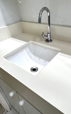 Apartamento para alugar com 59m², 2 quartos e 2 vagas Apartamento para alugar com 59m², 2 quartos e 2 vagasBanheiro da Suíte