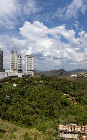 Apartamento à venda com 278m², 4 quartos e 4 vagas Apartamento à venda com 278m², 4 quartos e 4 vagasVista Varanda da Sala