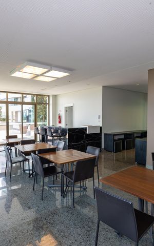 Apartamento à venda com 278m², 4 quartos e 4 vagas Apartamento à venda com 278m², 4 quartos e 4 vagasÁrea comum - Salão de Festas