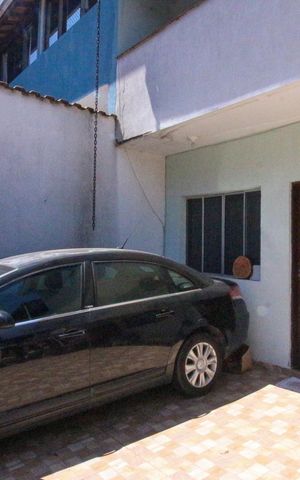 Casa à venda com 75m², 2 quartos e 2 vagas