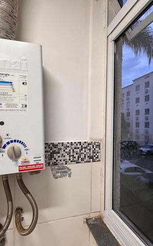 Apartamento para alugar com 48m², 2 quartos e 1 vaga Apartamento para alugar com 48m², 2 quartos e 1 vagaCozinha e Área de Serviço
