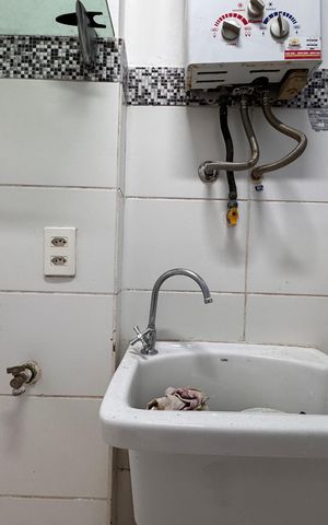 Apartamento para alugar com 48m², 2 quartos e 1 vaga Apartamento para alugar com 48m², 2 quartos e 1 vagaCozinha e Área de Serviço