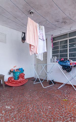 Casa à venda com 180m², 4 quartos e 2 vagas Casa à venda com 180m², 4 quartos e 2 vagasLavanderia - Quintal