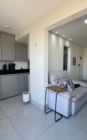 Apartamento à venda com 49m², 2 quartos e 1 vaga Apartamento à venda com 49m², 2 quartos e 1 vagaVaranda
