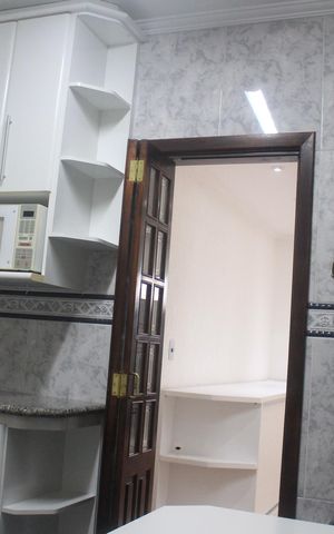 Apartamento para alugar com 117m², 2 quartos e 2 vagasCozinha