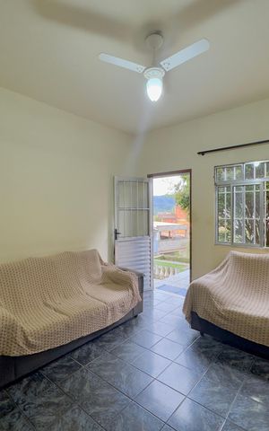 Casa à venda com 127m², 2 quartos e 1 vaga