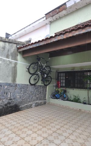 Casa para alugar com 200m², 3 quartos e 2 vagasGaragem