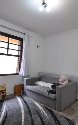 Casa para alugar com 200m², 3 quartos e 2 vagasSala de TV