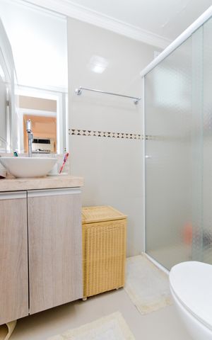 Apartamento para alugar com 55m², 2 quartos e 1 vagaBanheiro do Quarto 1