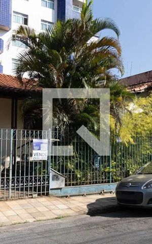 Casa à venda com 387m², 3 quartos e 2 vagas