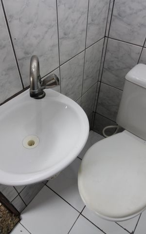 Casa de condomínio à venda com 62m², 2 quartos e 2 vagasbanheiro externo