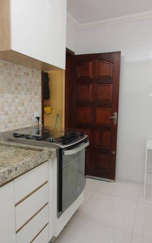 Casa de condomínio à venda com 62m², 2 quartos e 2 vagascozinha