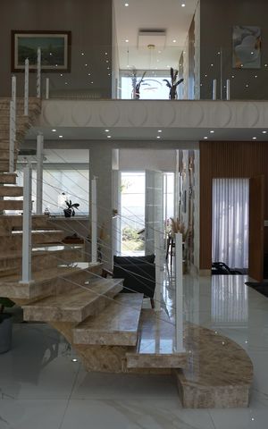 Casa de condomínio para alugar com 600m², 6 quartos e 4 vagasSala