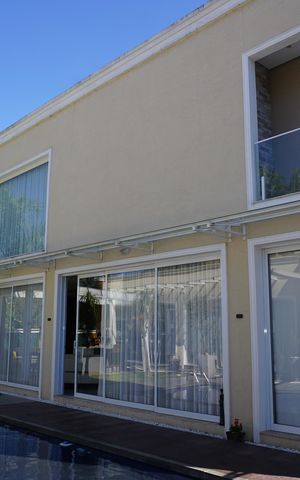Casa de condomínio para alugar com 600m², 6 quartos e 4 vagasFachada