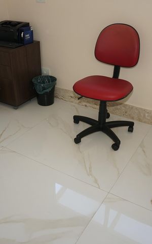 Casa de condomínio para alugar com 600m², 6 quartos e 4 vagasEscritório