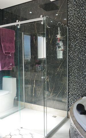 Casa de condomínio para alugar com 600m², 6 quartos e 4 vagasBanheiro