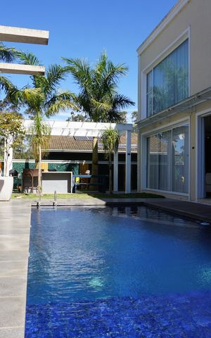 Casa de condomínio para alugar com 600m², 6 quartos e 4 vagasPiscina
