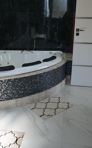 Casa de condomínio para alugar com 600m², 6 quartos e 4 vagasBanheiro
