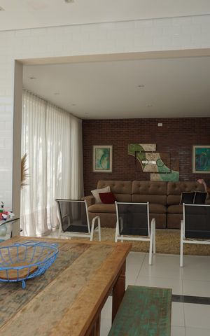 Casa de condomínio para alugar com 600m², 6 quartos e 4 vagasCozinha