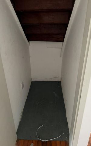 Casa para alugar com 210m², 4 quartos e 1 vaga Casa para alugar com 210m², 4 quartos e 1 vagaÁrea de serviço