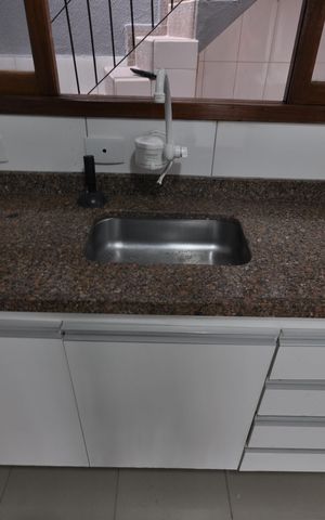 Casa para alugar com 80m², 2 quartos e sem vagaCozinha