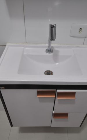 Casa para alugar com 80m², 2 quartos e sem vagaBanheiro