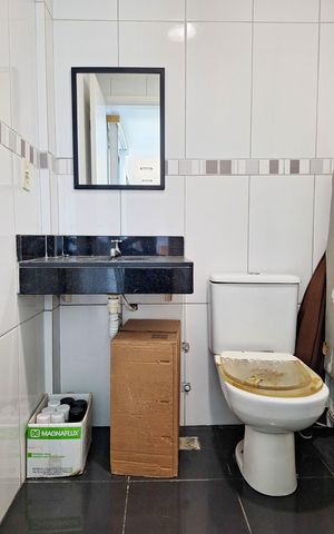 Apartamento à venda com 100m², 2 quartos e 1 vaga Apartamento à venda com 100m², 2 quartos e 1 vagaLavabo