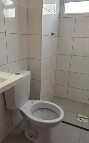 Apartamento para alugar com 46m², 2 quartos e 1 vaga Apartamento para alugar com 46m², 2 quartos e 1 vagaBanheiro