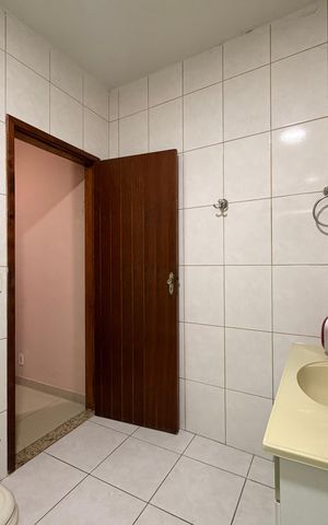 Casa à venda com 148m², 2 quartos e 2 vagas Casa à venda com 148m², 2 quartos e 2 vagasBanheiro da Suíte