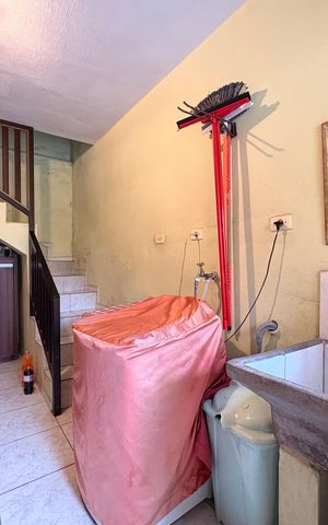 Casa à venda com 148m², 2 quartos e 2 vagas Casa à venda com 148m², 2 quartos e 2 vagasLavanderia