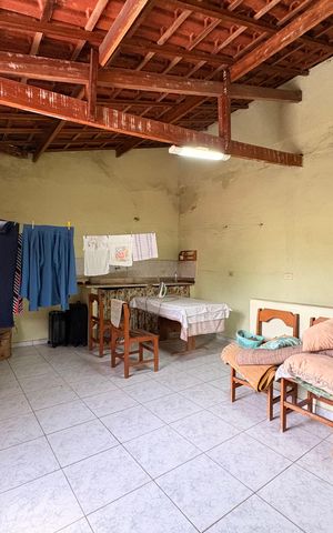 Casa à venda com 148m², 2 quartos e 2 vagas Casa à venda com 148m², 2 quartos e 2 vagasLavanderia